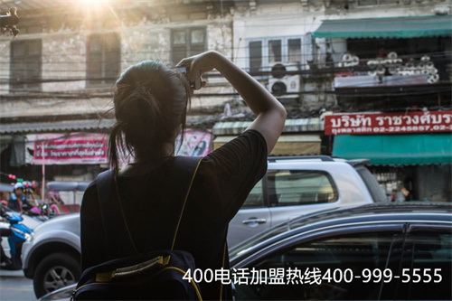 (企業400電話的作用)(400電話顯示出企業市場營銷具有鮮活的生命力)